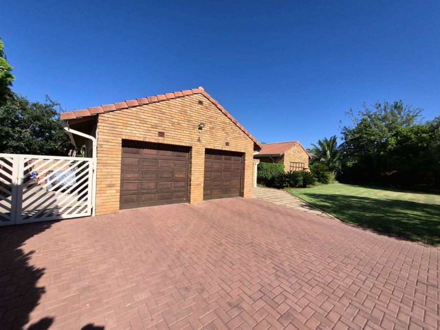 4 Bedroom Property for Sale in Royldene Northern Cape